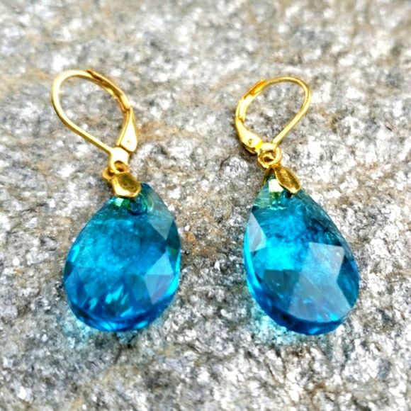 Vtg Joan Rivers Faceted Blue Crystal Drop Earrings - Picture 3 of 8